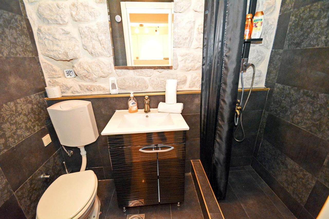 Hill Apartments Kotor Kültér fotó